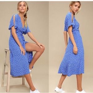 Lulus Dress Large Maretta Blue and White Floral Wrap Midi Dress Slit Sleeves